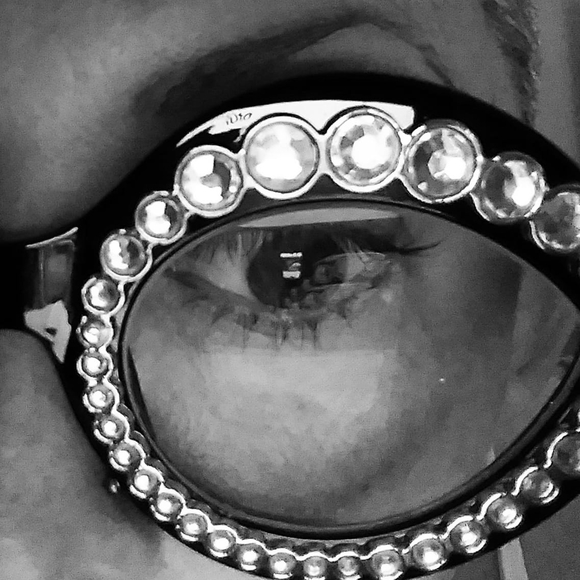 Meet your Posher, Kimberly - Picture 1 of 1